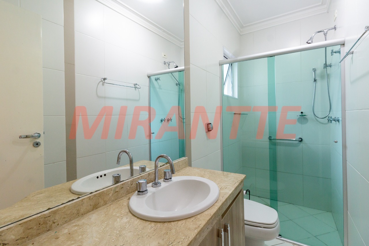 Sobrado de 136m² com 3 quartos em Vila Pauliceia