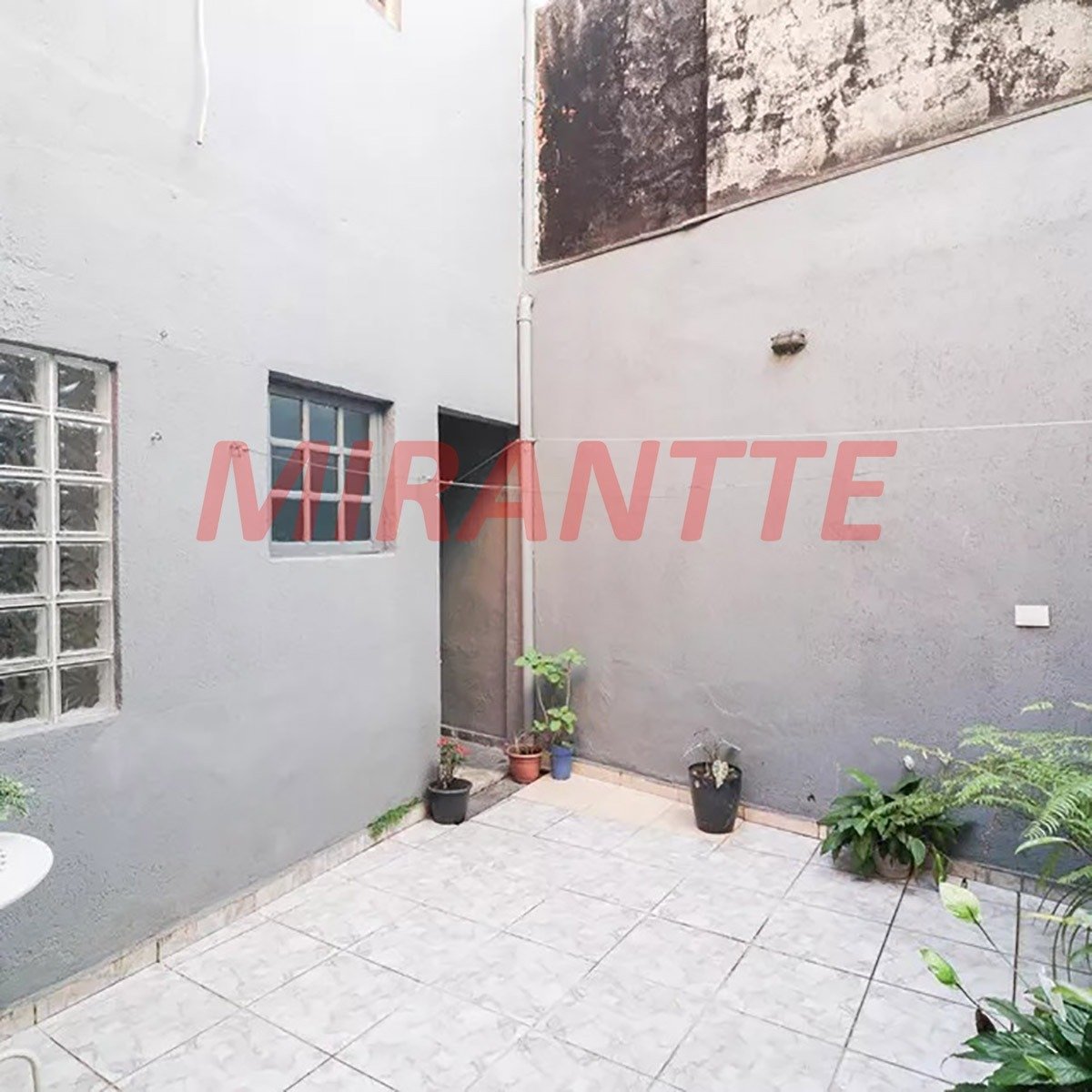 Sobrado de 117m² com 4 quartos em Parada Inglesa