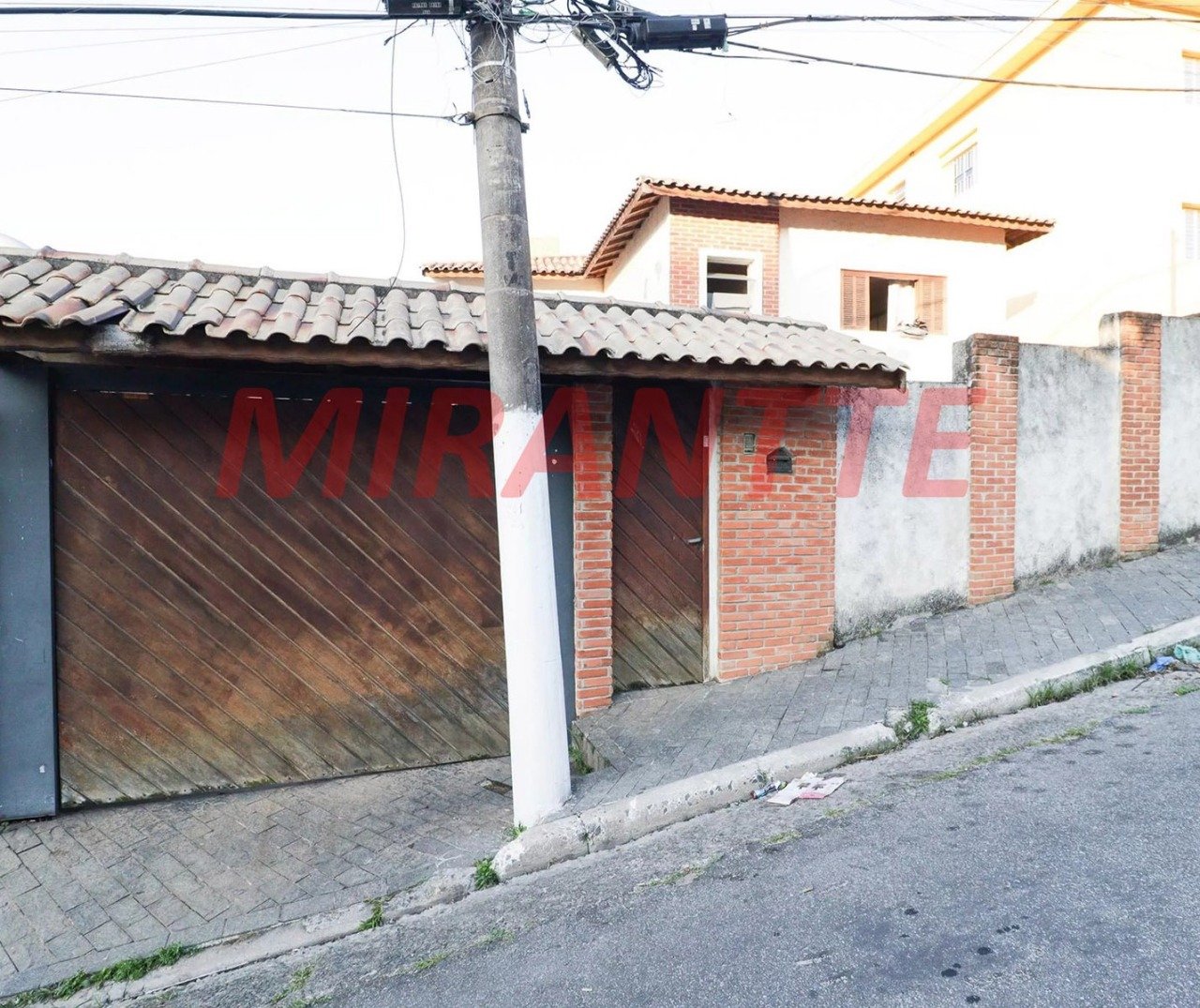 Sobrado de 117m² com 4 quartos em Parada Inglesa