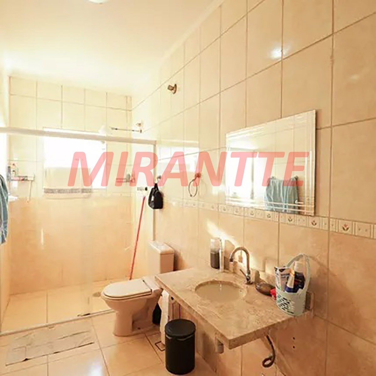 Sobrado de 117m² com 4 quartos em Parada Inglesa