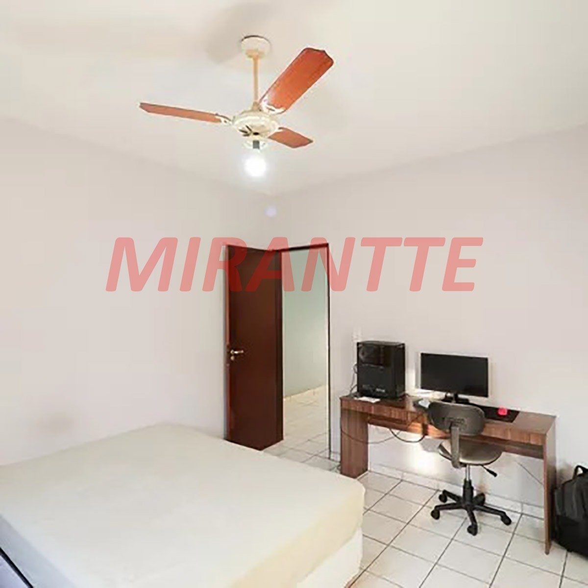 Sobrado de 117m² com 4 quartos em Parada Inglesa