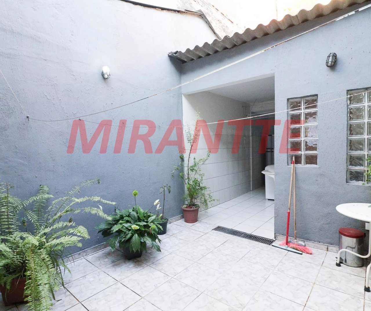 Sobrado de 117m² com 4 quartos em Parada Inglesa