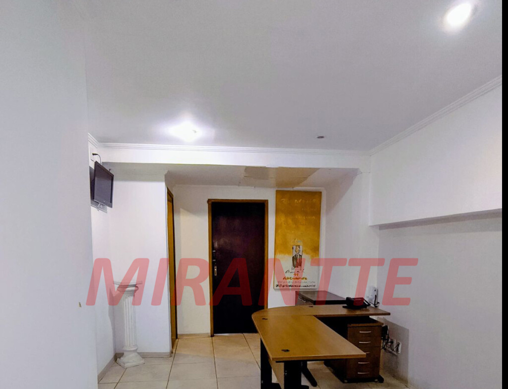 Comercial de 377m² em Bela Vista
