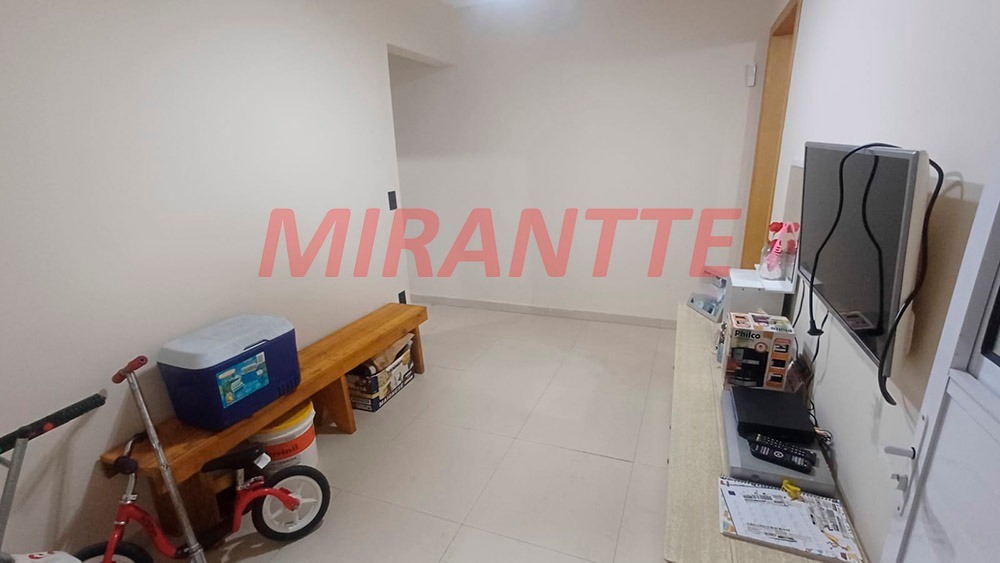 Sobrado de 145m² com 3 quartos em Jardim Cabucu
