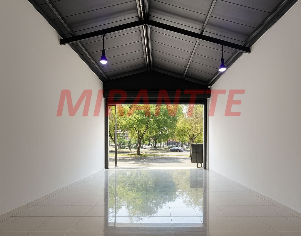 Comercial de 250m² em Imirim