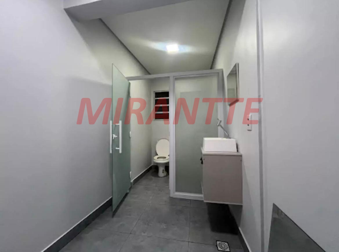 Comercial de 250m² em Imirim