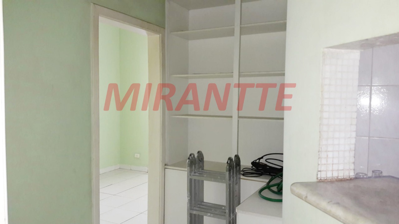 Comercial de 426m² em Água Fria