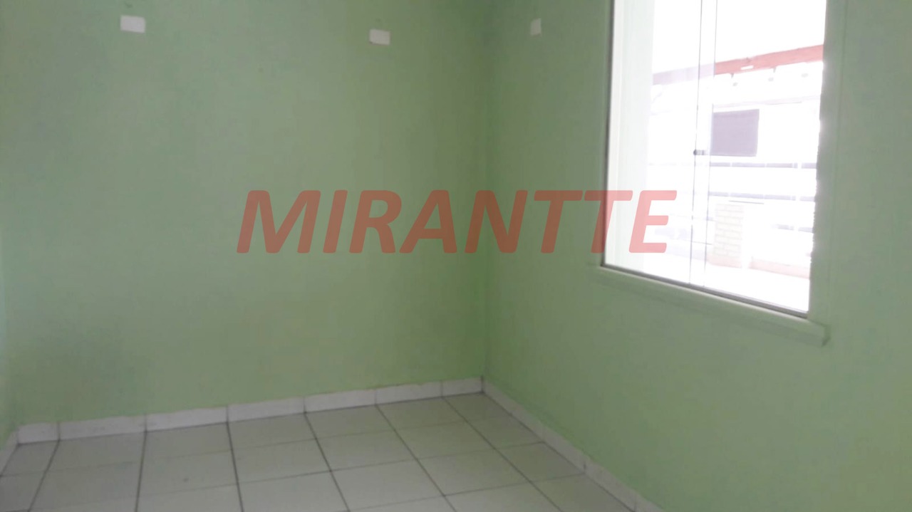 Comercial de 426m² em Água Fria