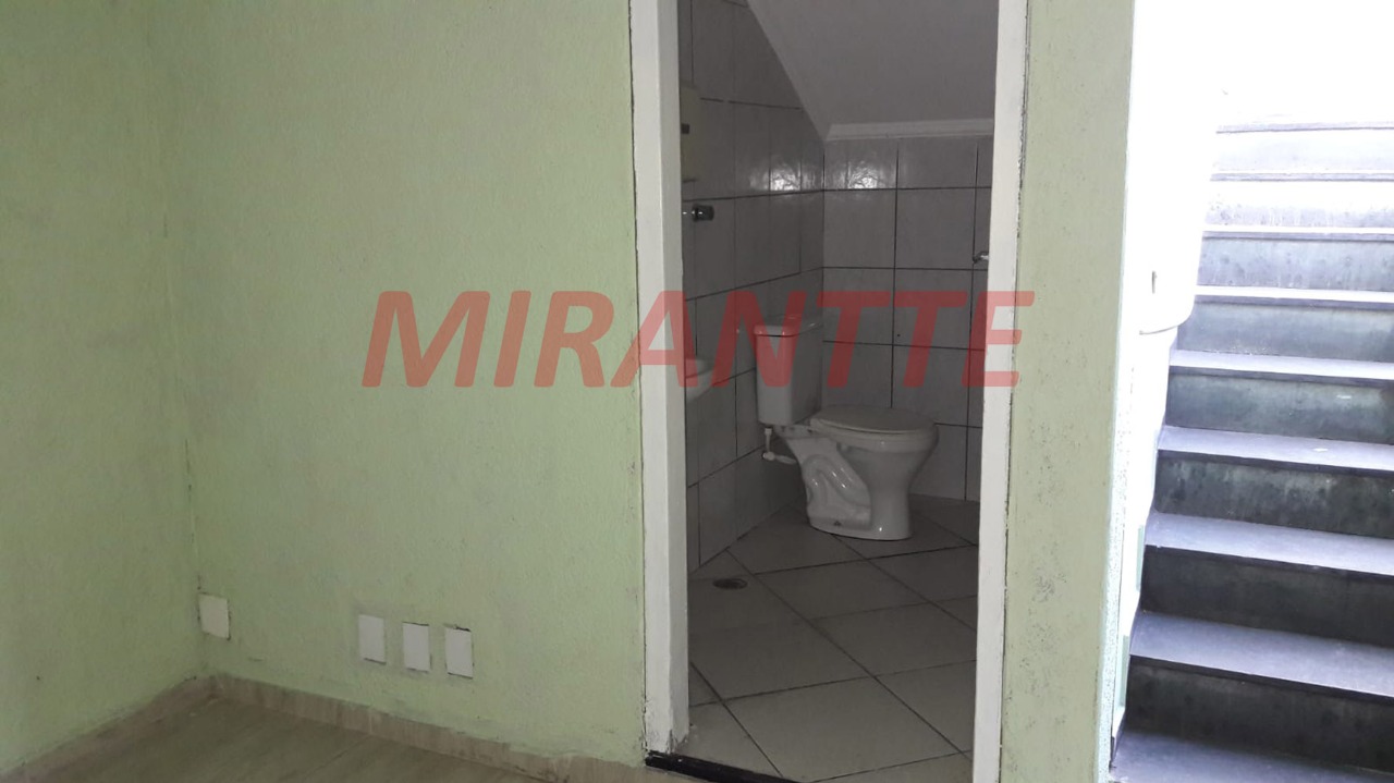 Comercial de 426m² em Água Fria