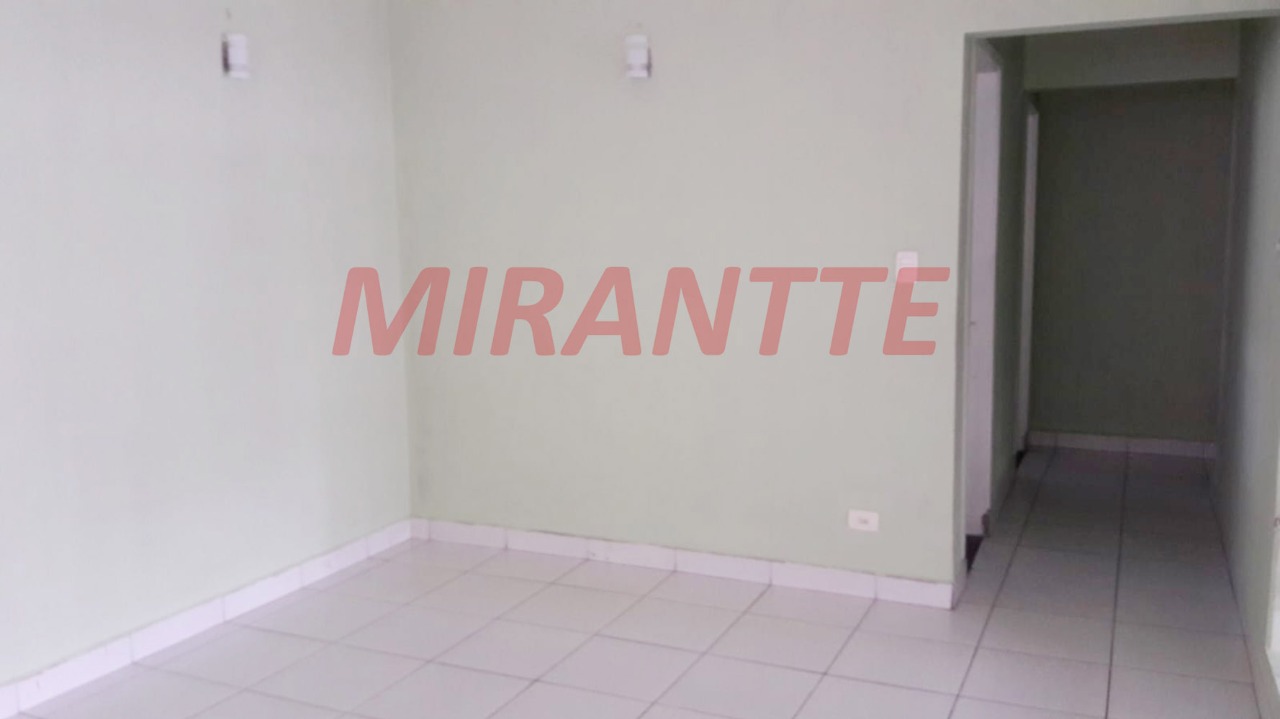 Comercial de 426m² em Água Fria