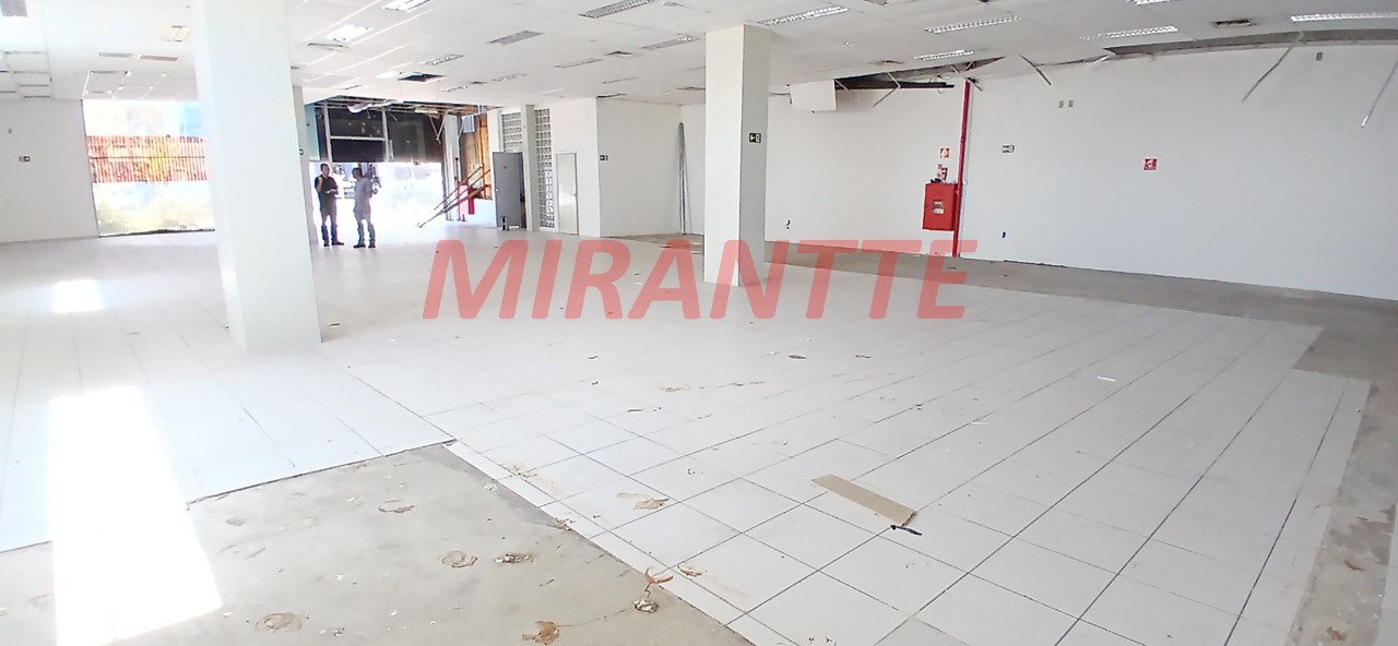 Comercial de 657m² em Parque Mandaqui