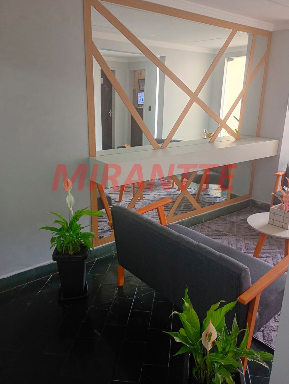 Apartamento de 49m² com 2 quartos em Jardim Dourado