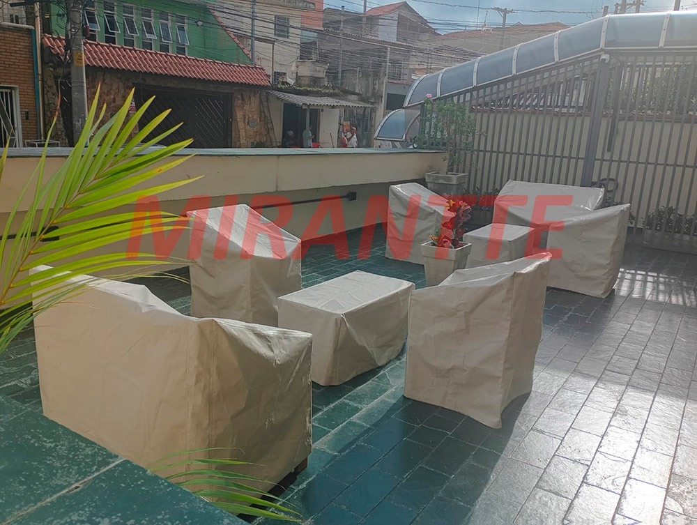 Apartamento de 49m² com 2 quartos em Jardim Dourado