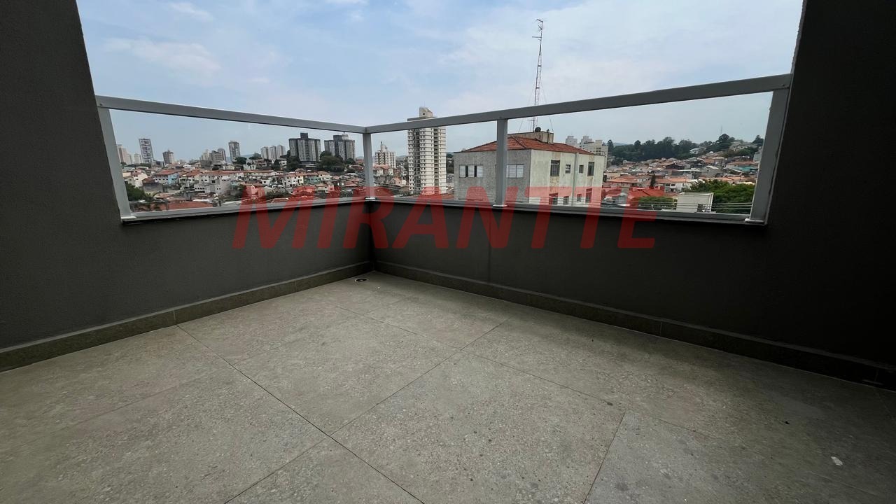 Apartamento de 52m² com 2 quartos em Água Fria