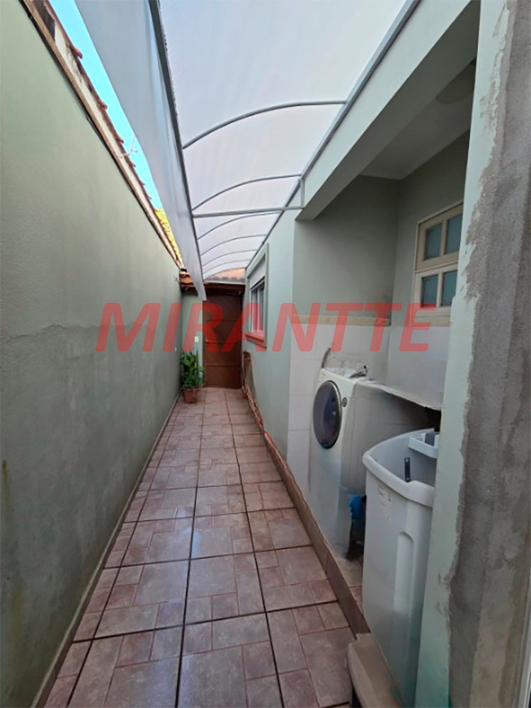 Sobrado de 215m² com 3 quartos em Vila Romero