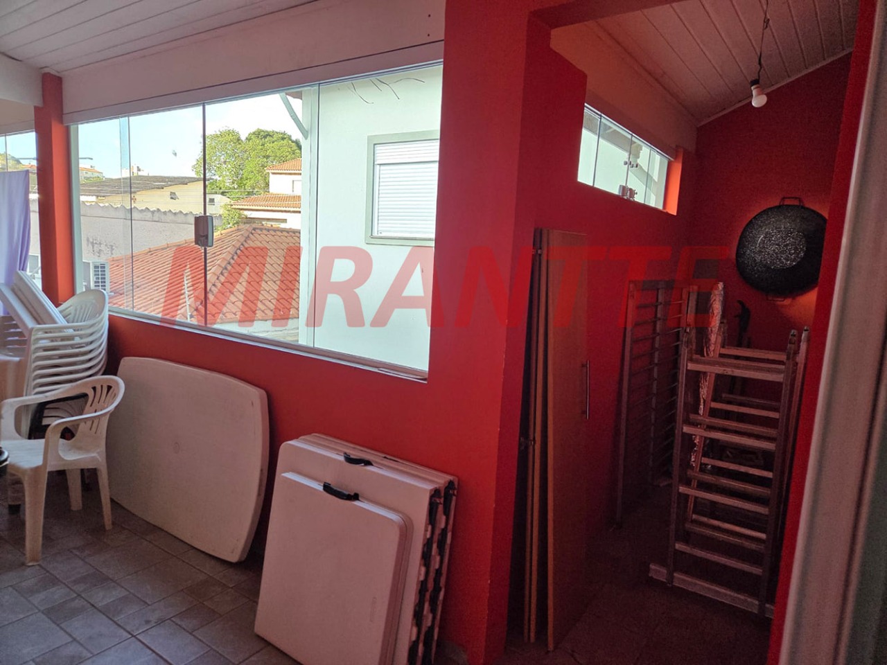 Sobrado de 215m² com 3 quartos em Vila Romero