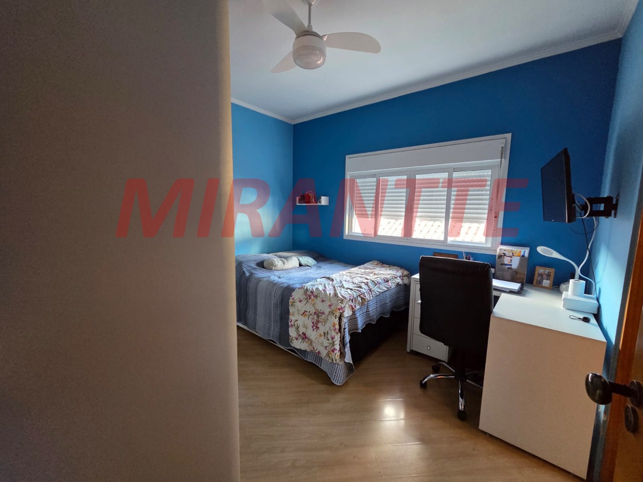 Sobrado de 215m² com 3 quartos em Vila Romero
