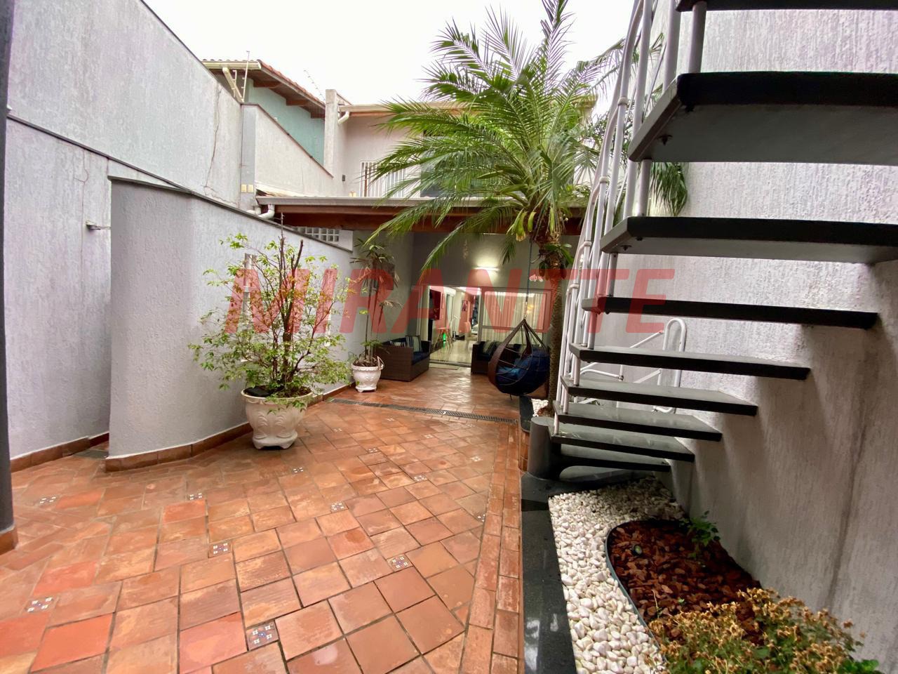 Sobrado de 287m² com 3 quartos em Vila Maria Alta