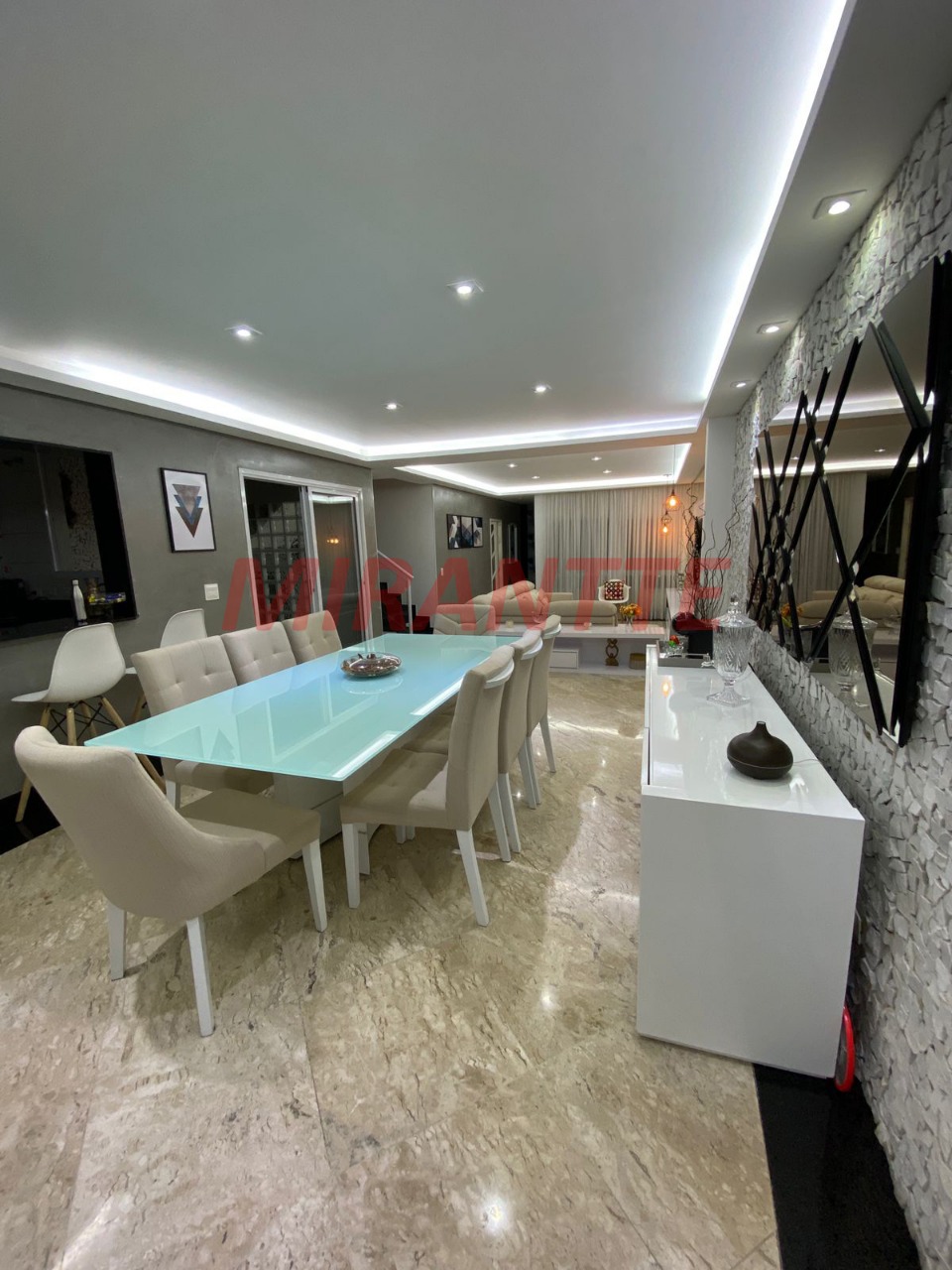 Sobrado de 287m² com 3 quartos em Vila Maria Alta