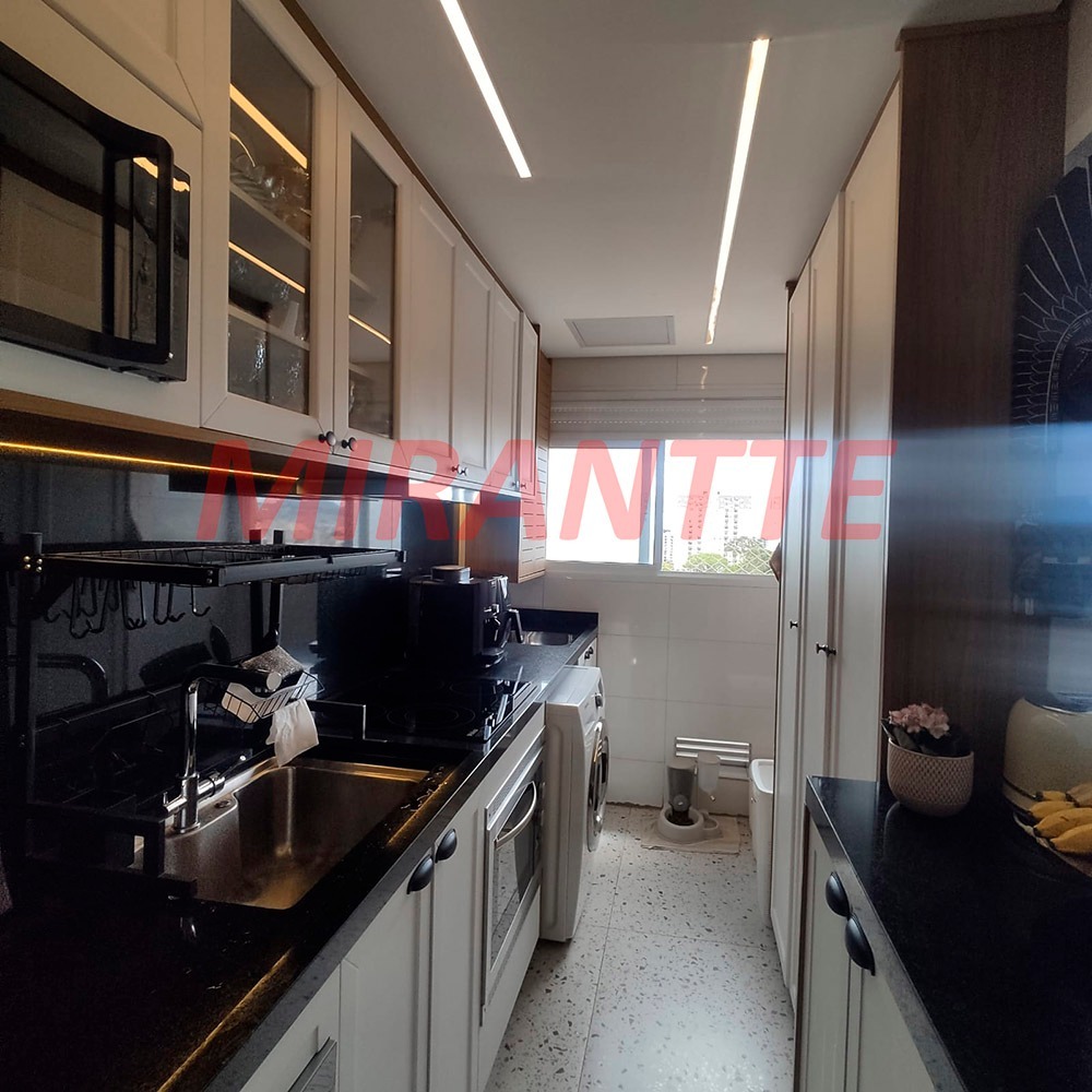 Apartamento de 48m² com 2 quartos em Vila Nova Cachoeirinha