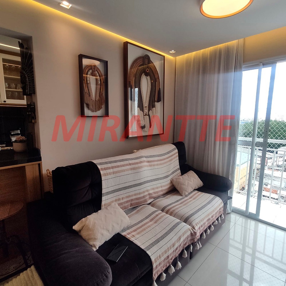Apartamento de 48m² com 2 quartos em Vila Nova Cachoeirinha