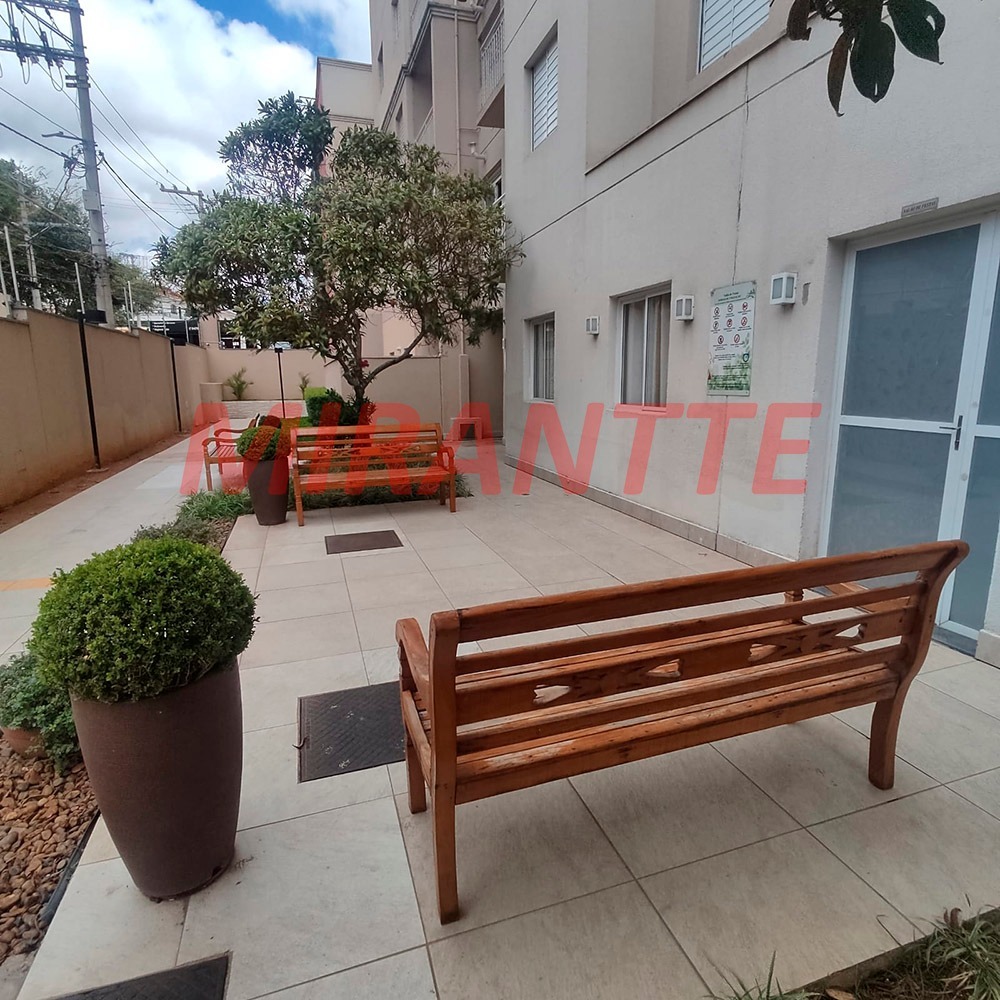 Apartamento de 48m² com 2 quartos em Vila Nova Cachoeirinha