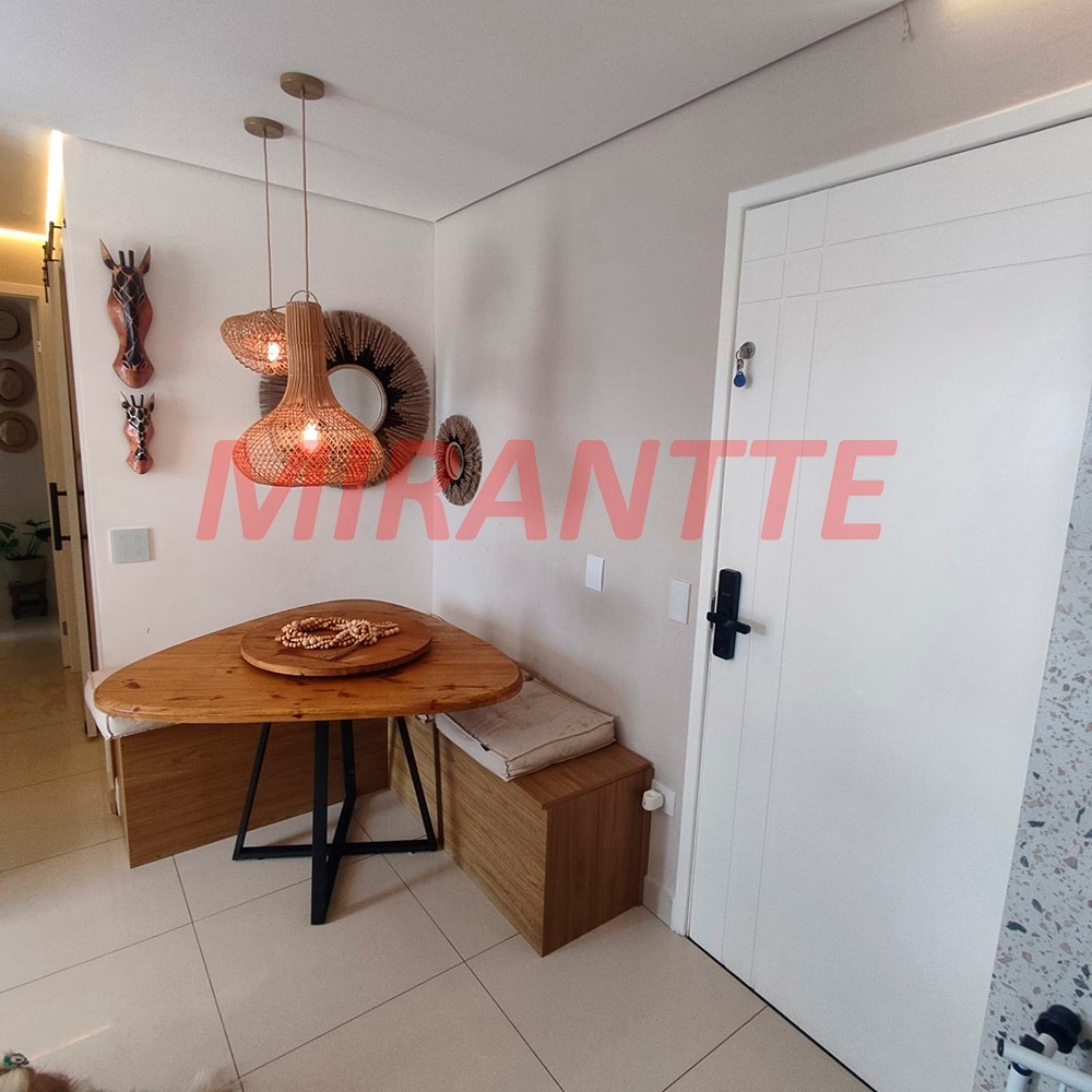 Apartamento de 48m² com 2 quartos em Vila Nova Cachoeirinha