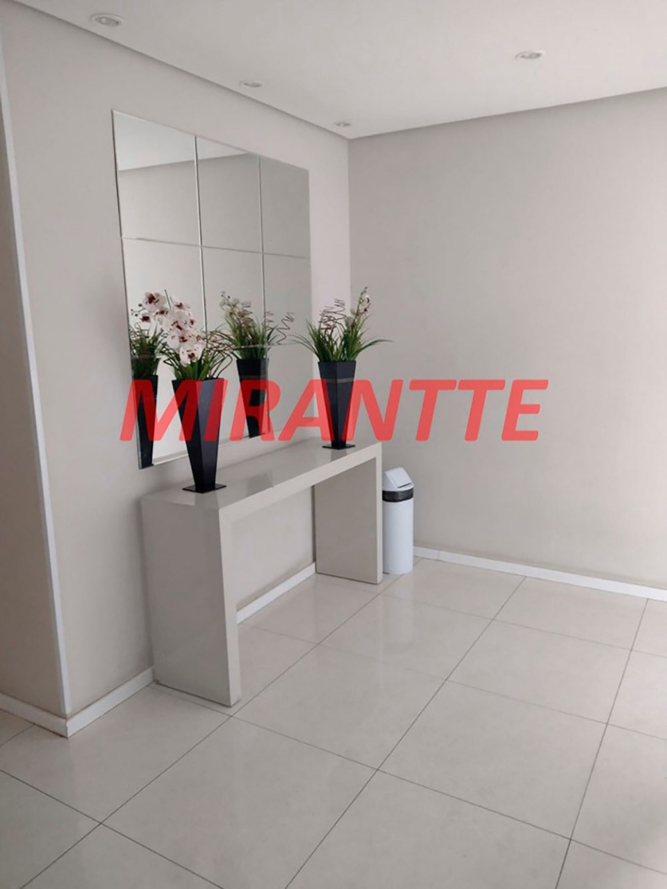 Apartamento de 48m² com 2 quartos em Vila Nova Cachoeirinha