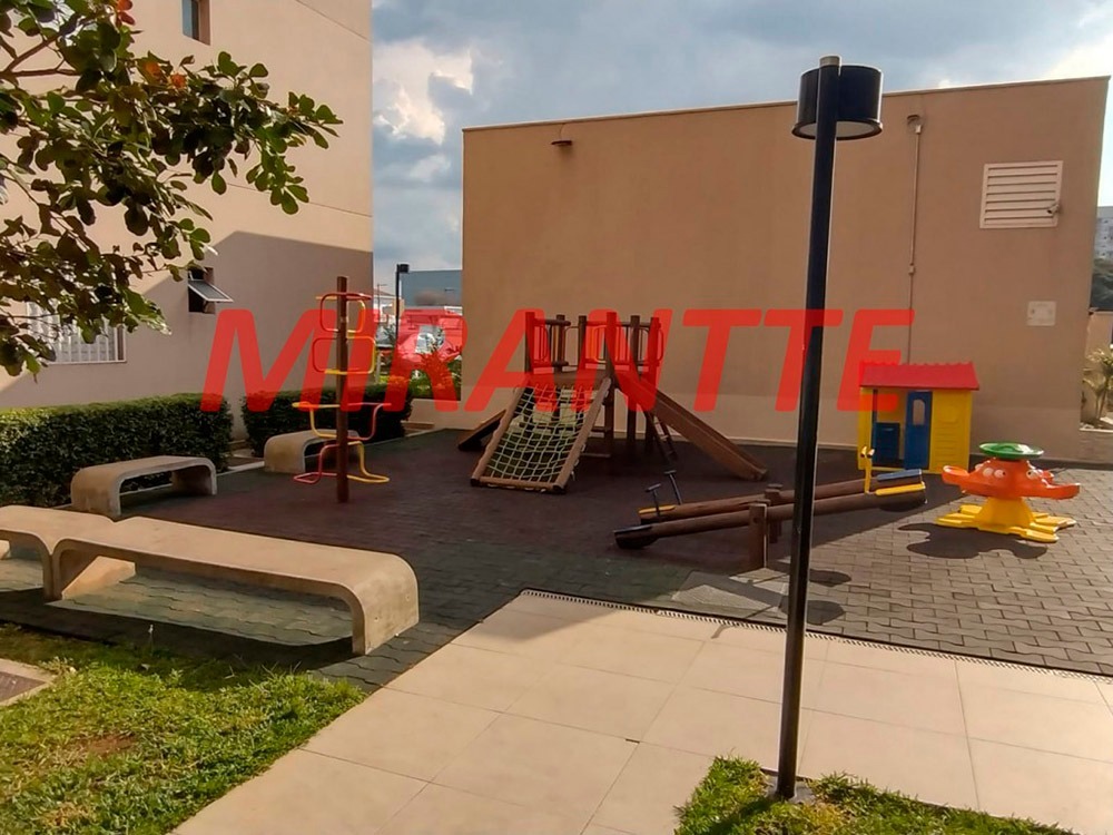 Apartamento de 48m² com 2 quartos em Vila Nova Cachoeirinha