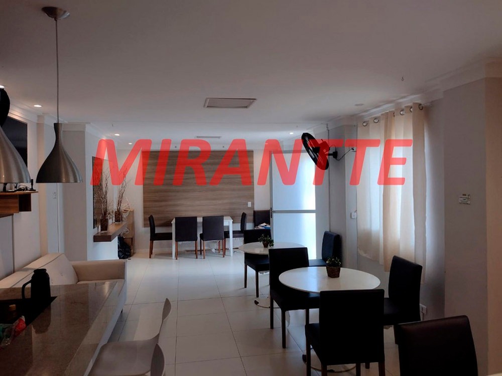 Apartamento de 48m² com 2 quartos em Vila Nova Cachoeirinha