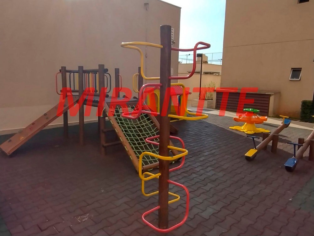 Apartamento de 48m² com 2 quartos em Vila Nova Cachoeirinha