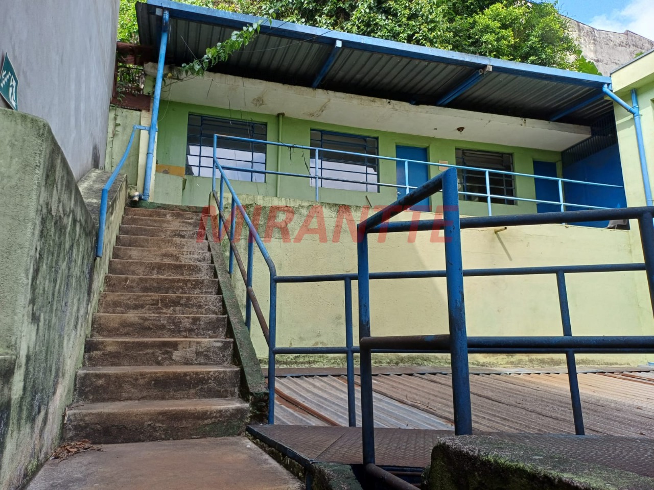 Comercial de 400m² em Vila Espanhola
