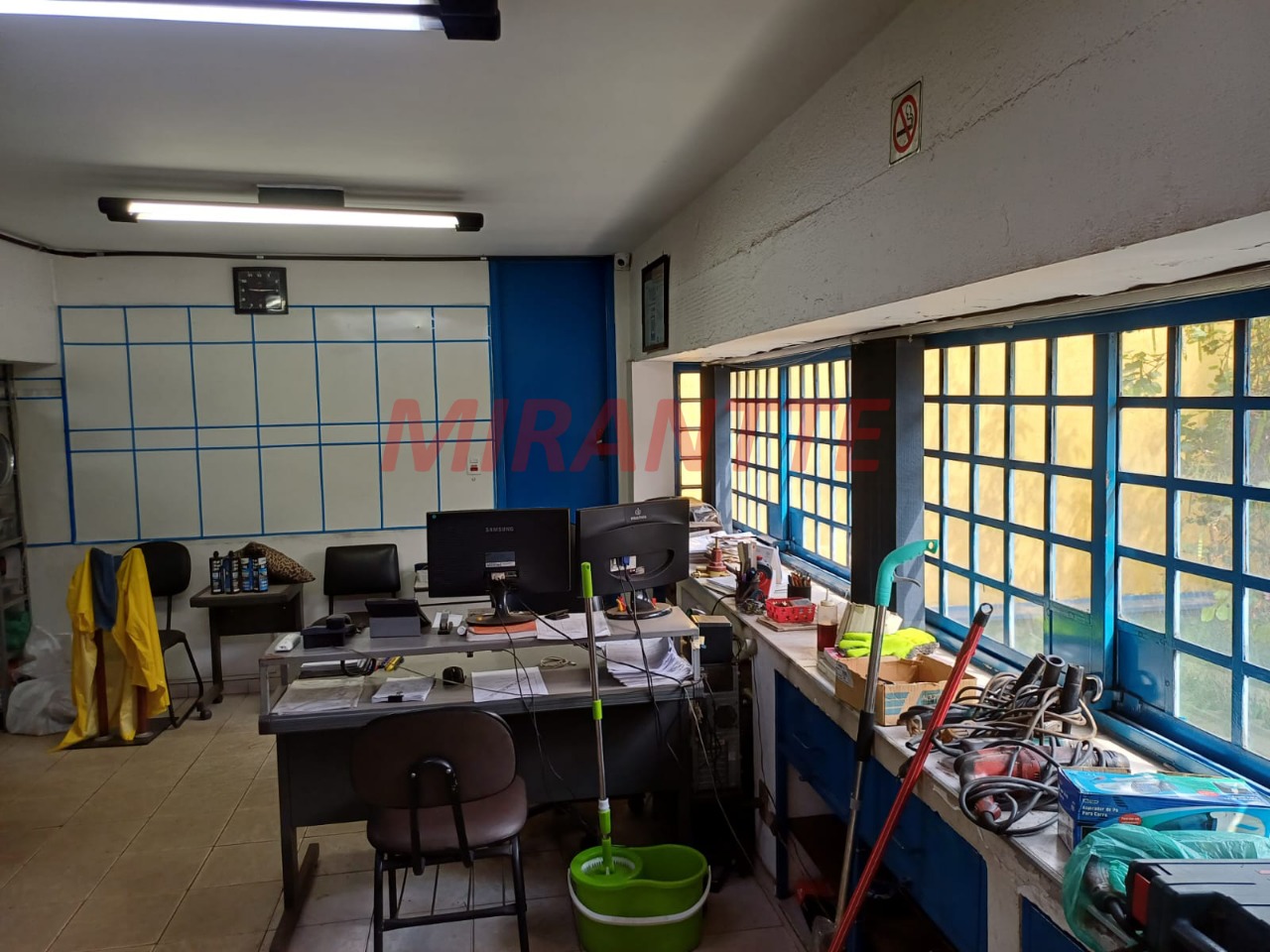 Comercial de 400m² em Vila Espanhola
