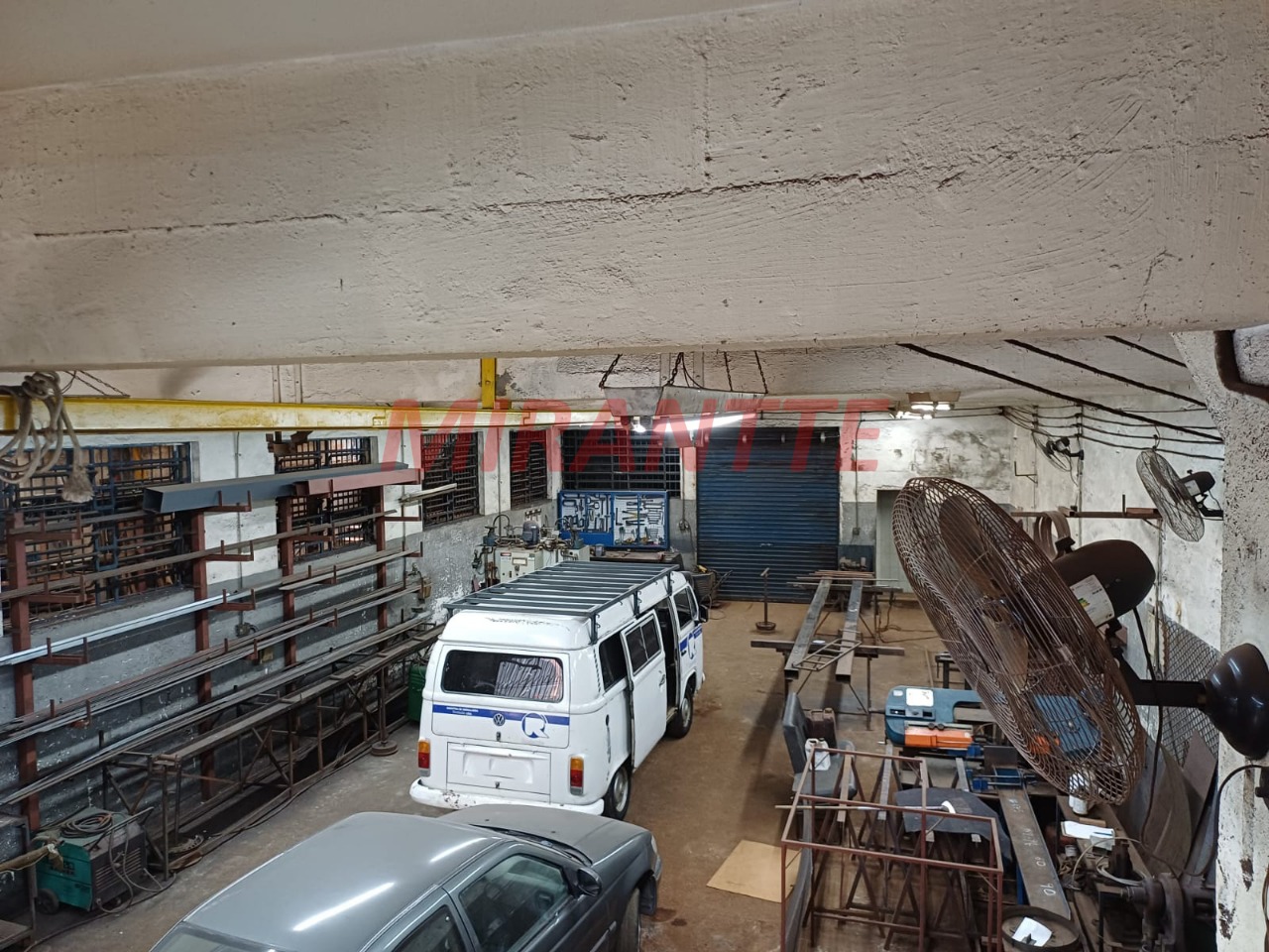 Comercial de 400m² em Vila Espanhola