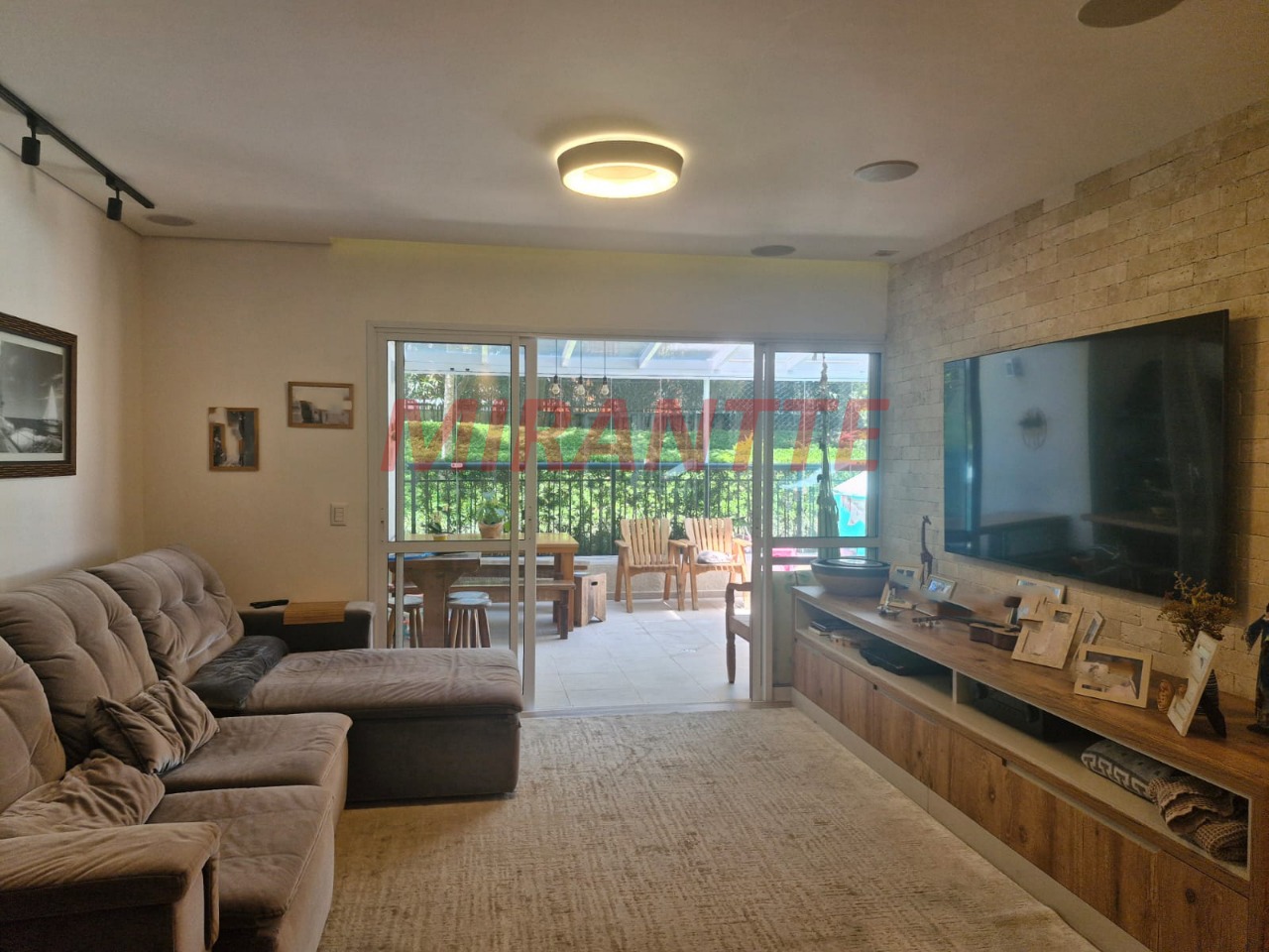 Apartamento de 157m² com 3 quartos em Tremembe