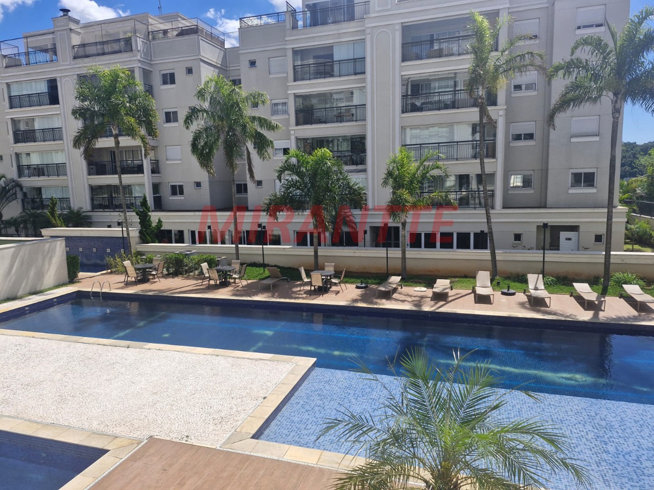 Apartamento de 157m² com 3 quartos em Tremembe