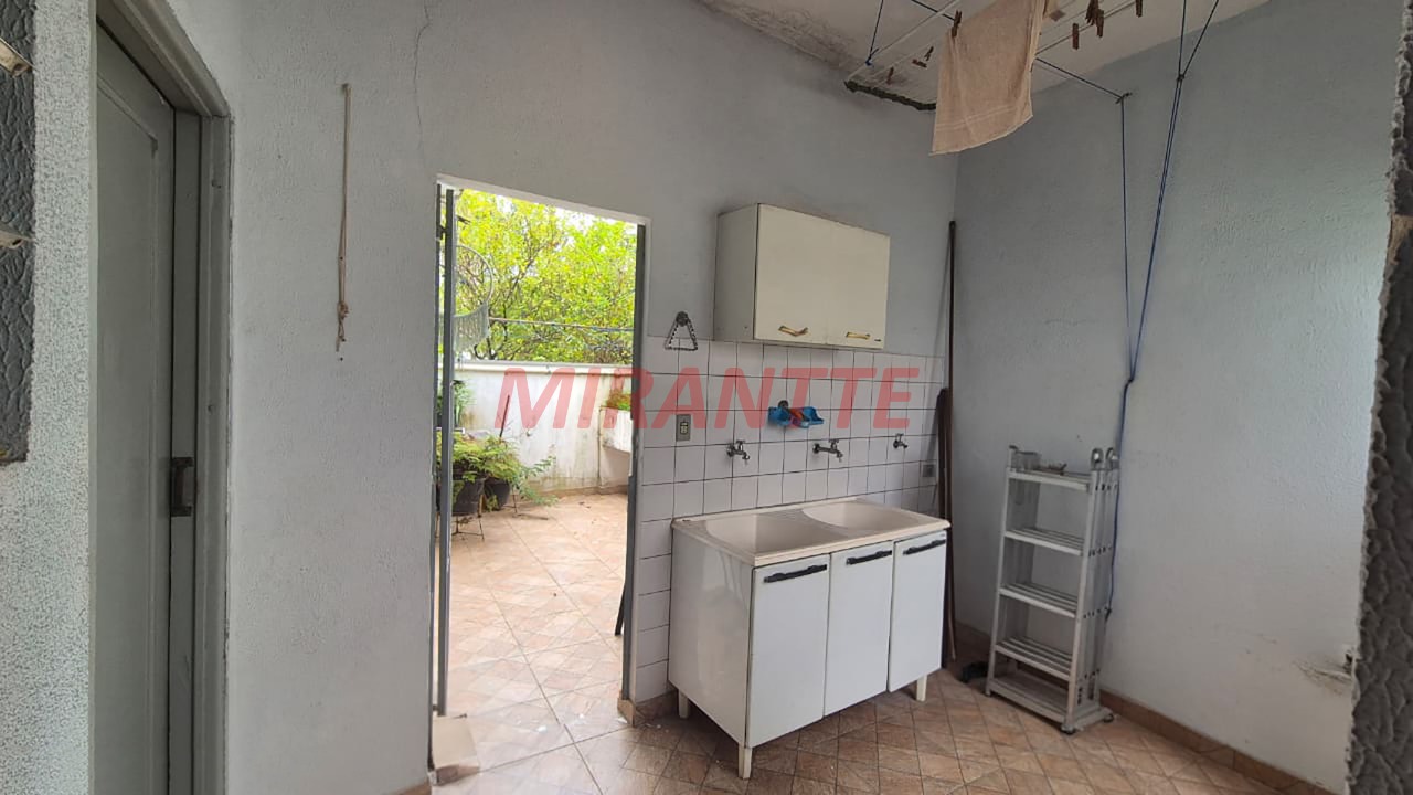 Sobrado de 150m² com 4 quartos em Santana