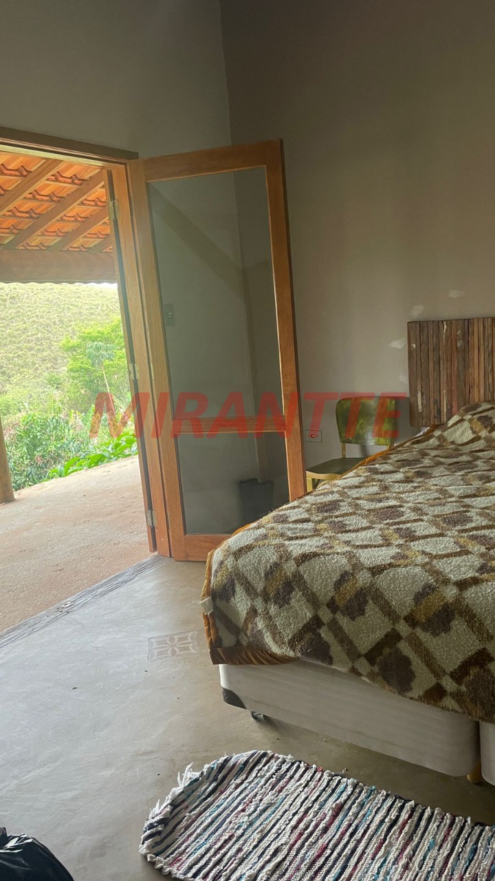 Outros de 300m² com 2 quartos em Ourives