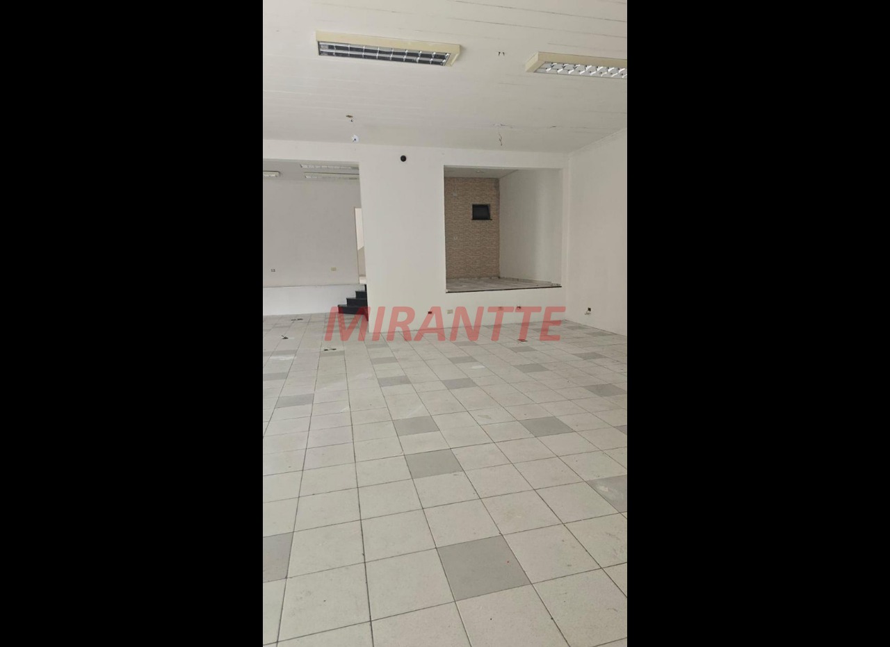 Comercial de 322m² em Casa Verde