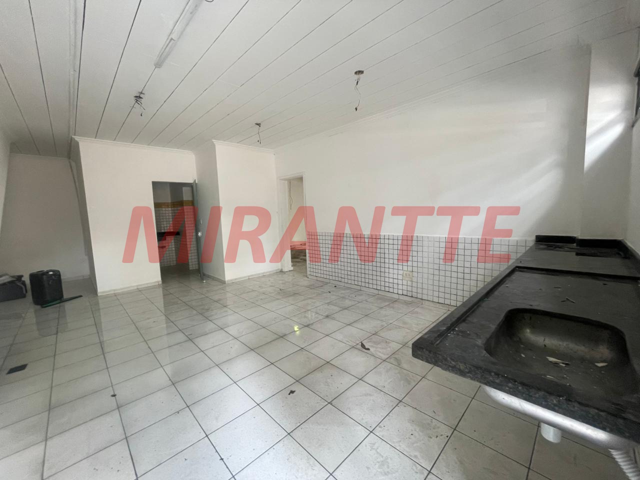 Comercial de 322m² em Casa Verde