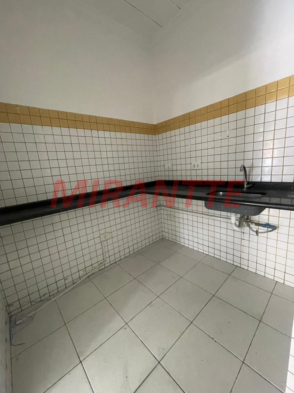 Comercial de 322m² em Casa Verde