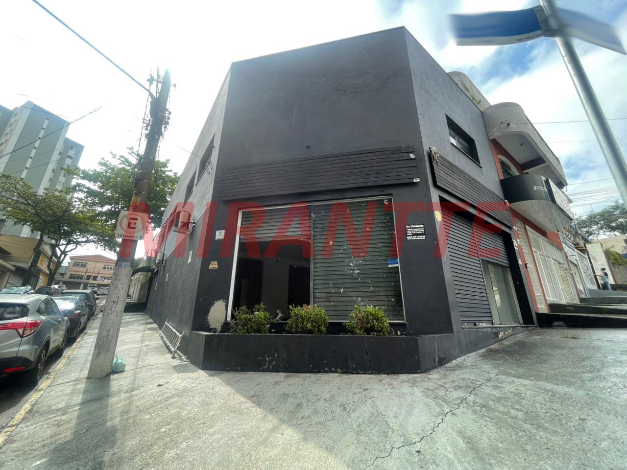 Comercial de 322m² em Casa Verde