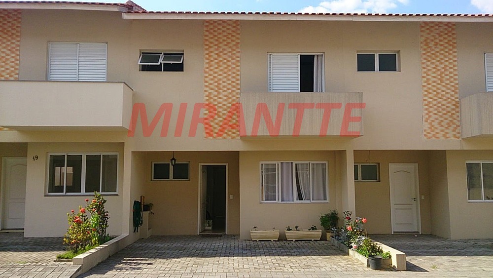 Cond. fechado de 105m² com 3 quartos em Tremembe