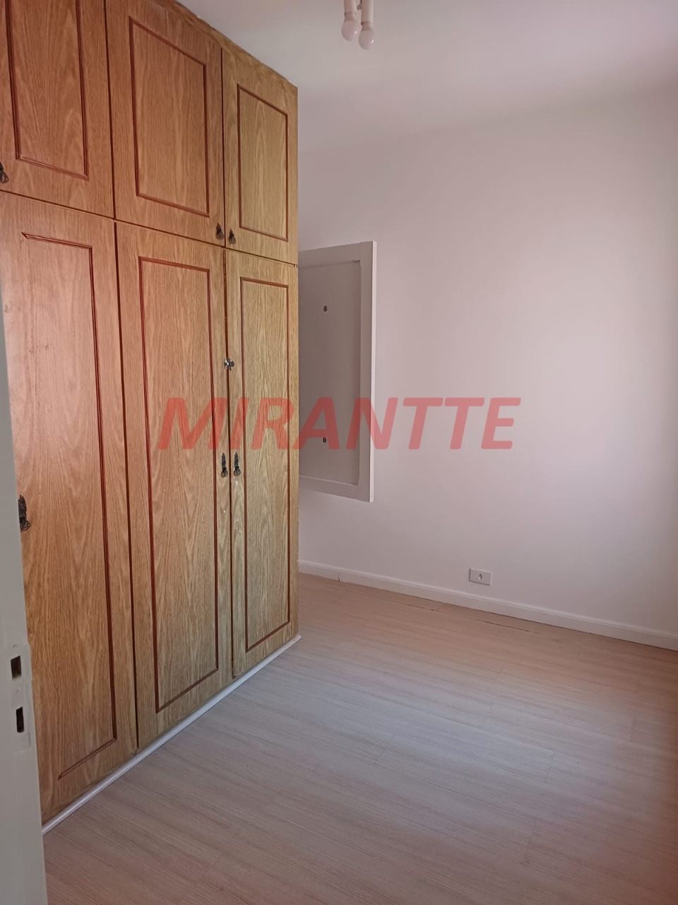 Sobrado de 196m² com 3 quartos em Vila Regente Feijó