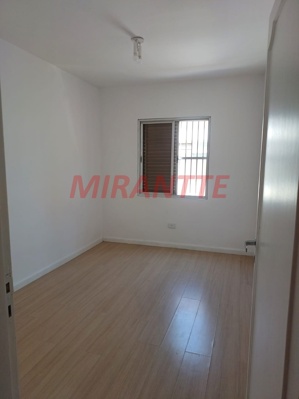 Sobrado de 196m² com 3 quartos em Vila Regente Feijó