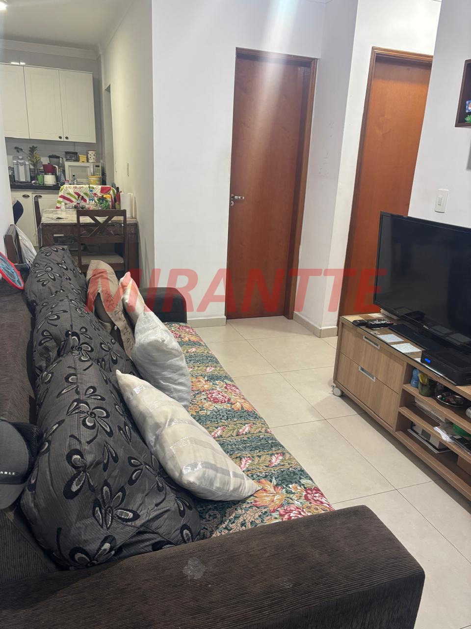 Cond. fechado de 46m² com 2 quartos em Imirim
