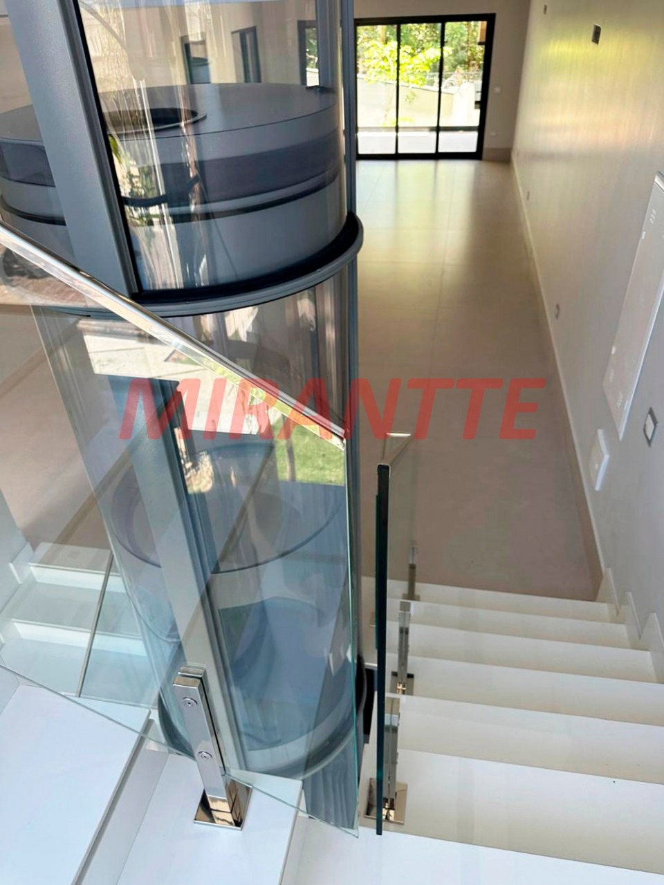 Cond. fechado de 460m² com 3 quartos em Tucuruvi