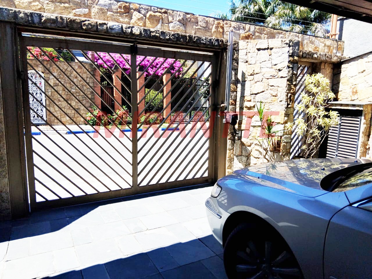 Casa terrea de 500m² com 3 quartos em Vil Galvão