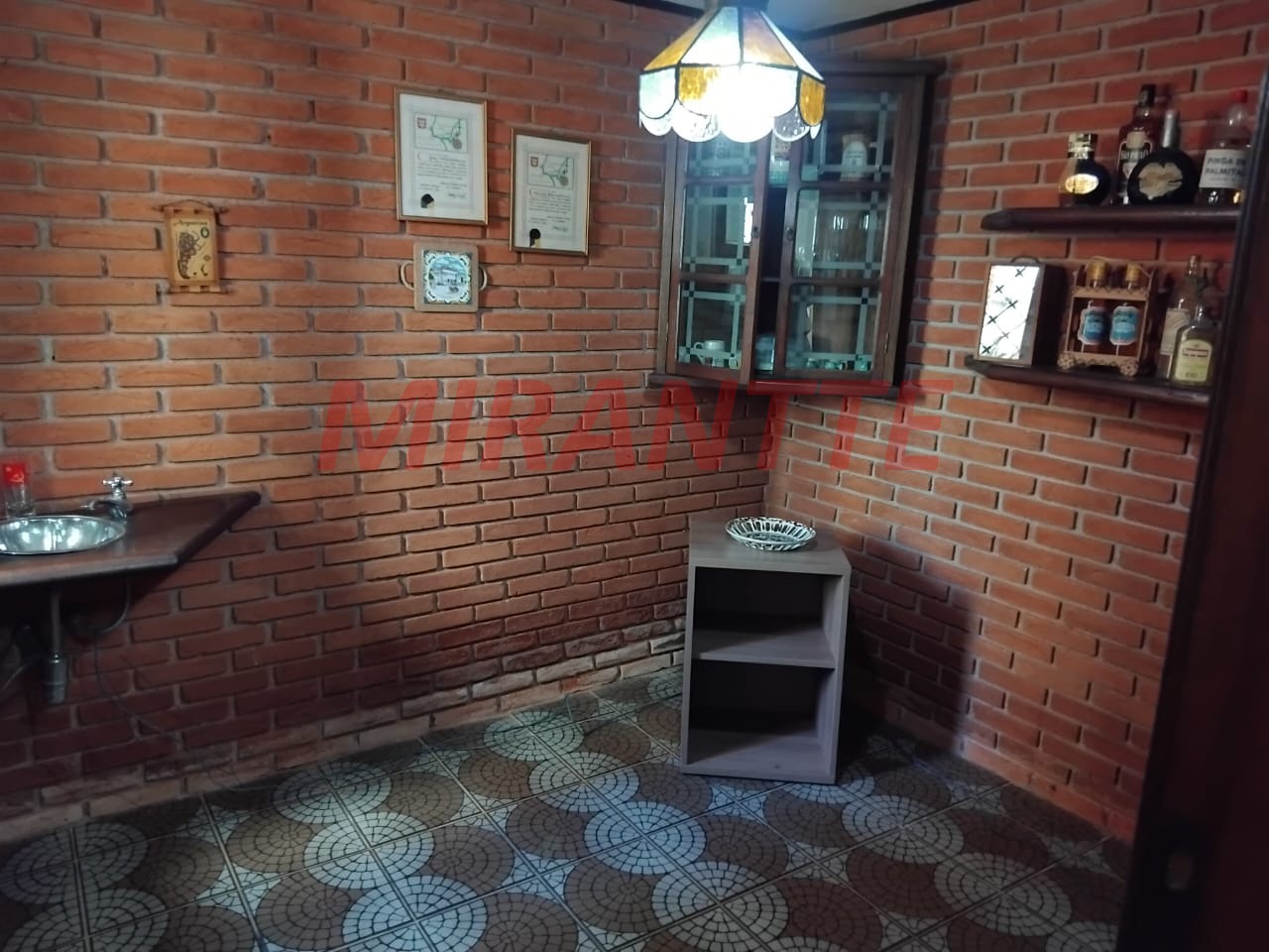 Casa terrea de 500m² com 3 quartos em Vil Galvão