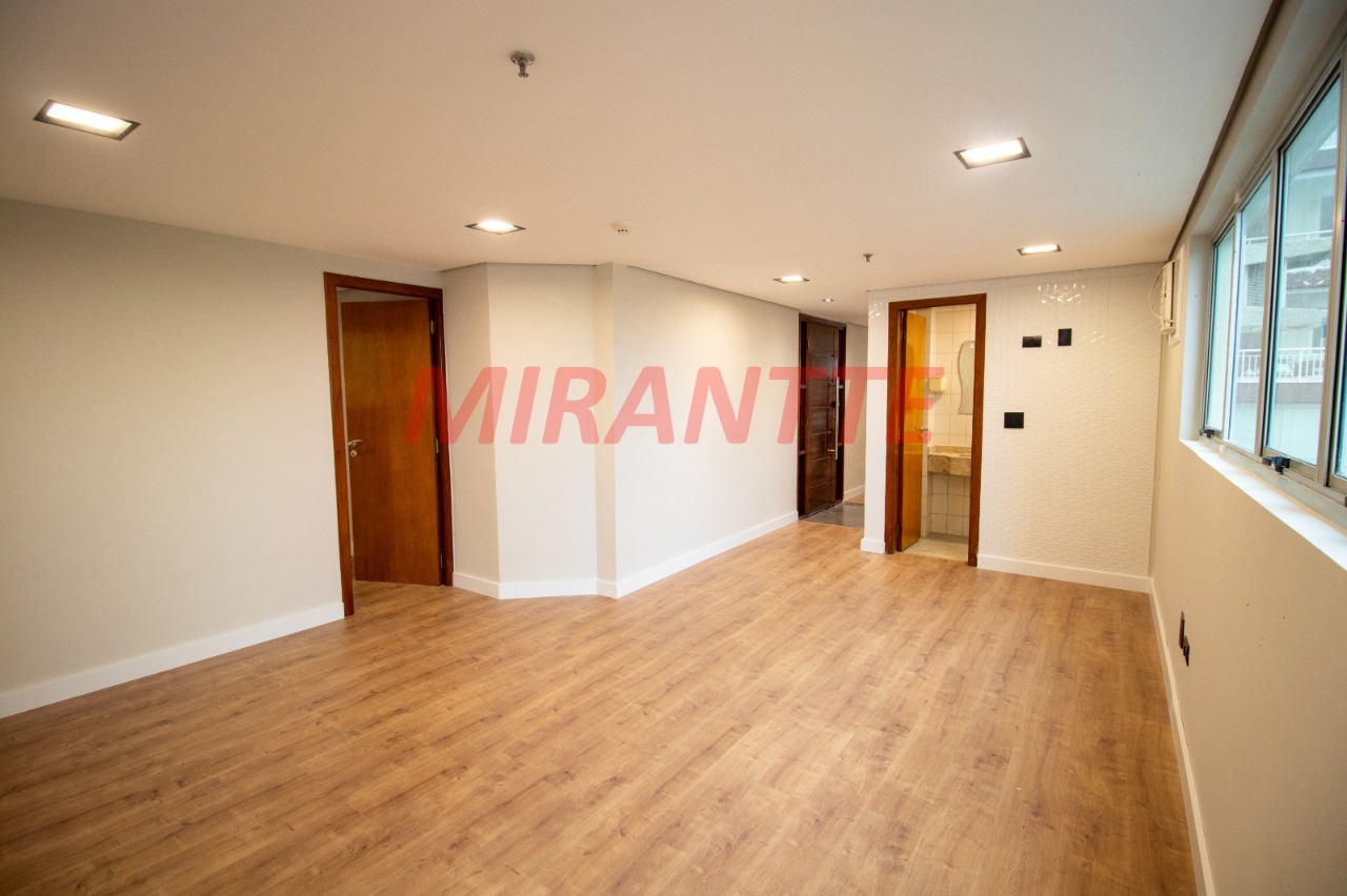 Comercial de 103m² em Casa Verde